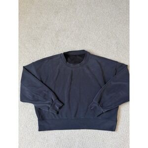 Lululemon Sweatshirt Size 10 Black Softstreme Cropped Crew